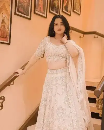 Escort Kushtagi